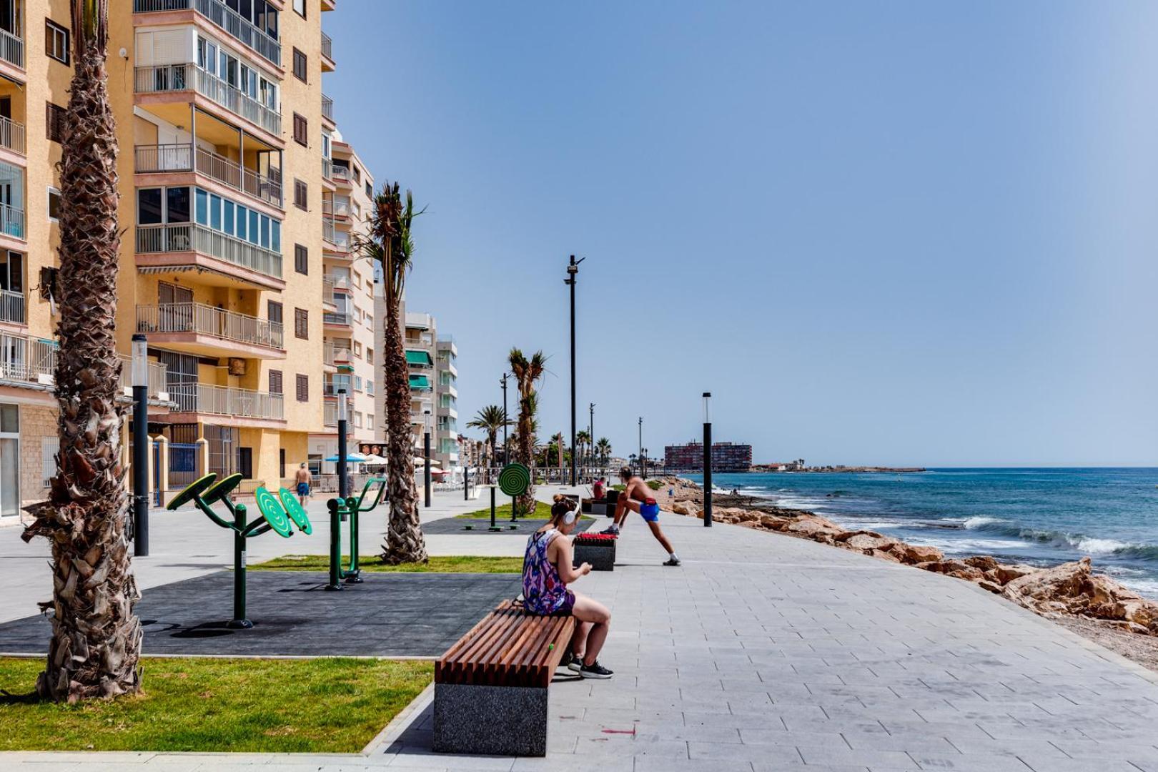 Calle Concordia 86, Two Bedroom Apartment, Up To 6 Guests, Near Del Cura Beach,Supermarket Mercadona And Central Bus Station Torrevieja Eksteriør bilde