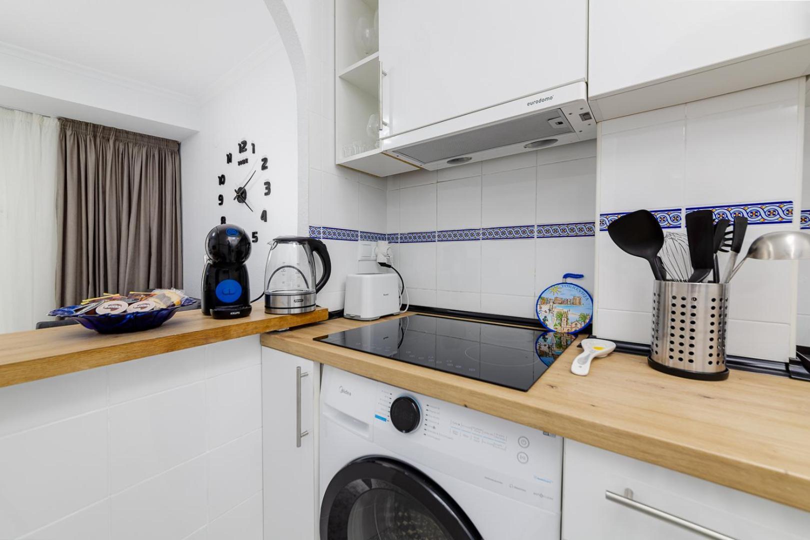 Calle Concordia 86, Two Bedroom Apartment, Up To 6 Guests, Near Del Cura Beach,Supermarket Mercadona And Central Bus Station Torrevieja Eksteriør bilde