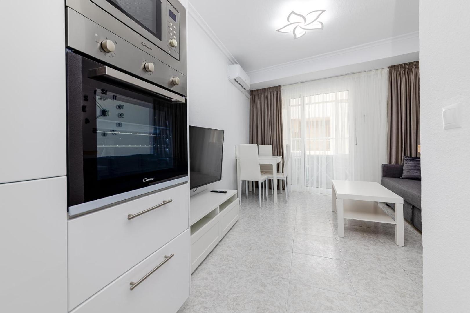 Calle Concordia 86, Two Bedroom Apartment, Up To 6 Guests, Near Del Cura Beach,Supermarket Mercadona And Central Bus Station Torrevieja Eksteriør bilde